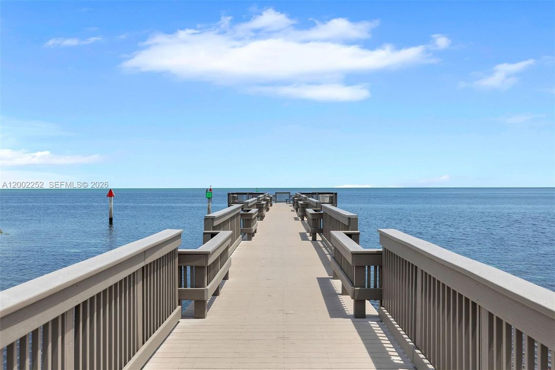 For Sale: $799,000 (4 beds, 3 baths, 1762 Square Feet)
