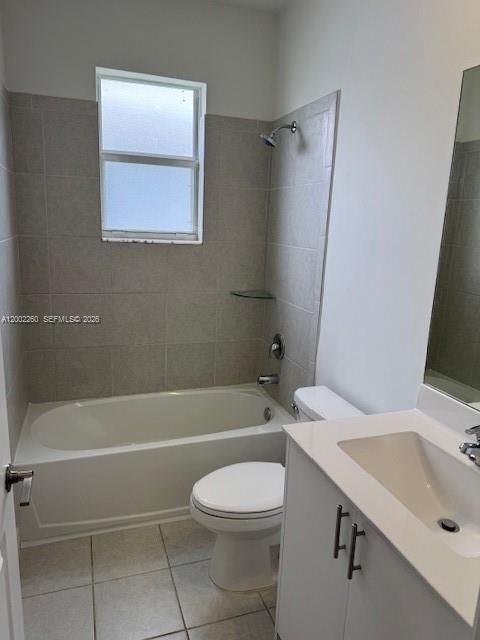 Active With Contract: $2,400 (3 beds, 2 baths, 1545 Square Feet)