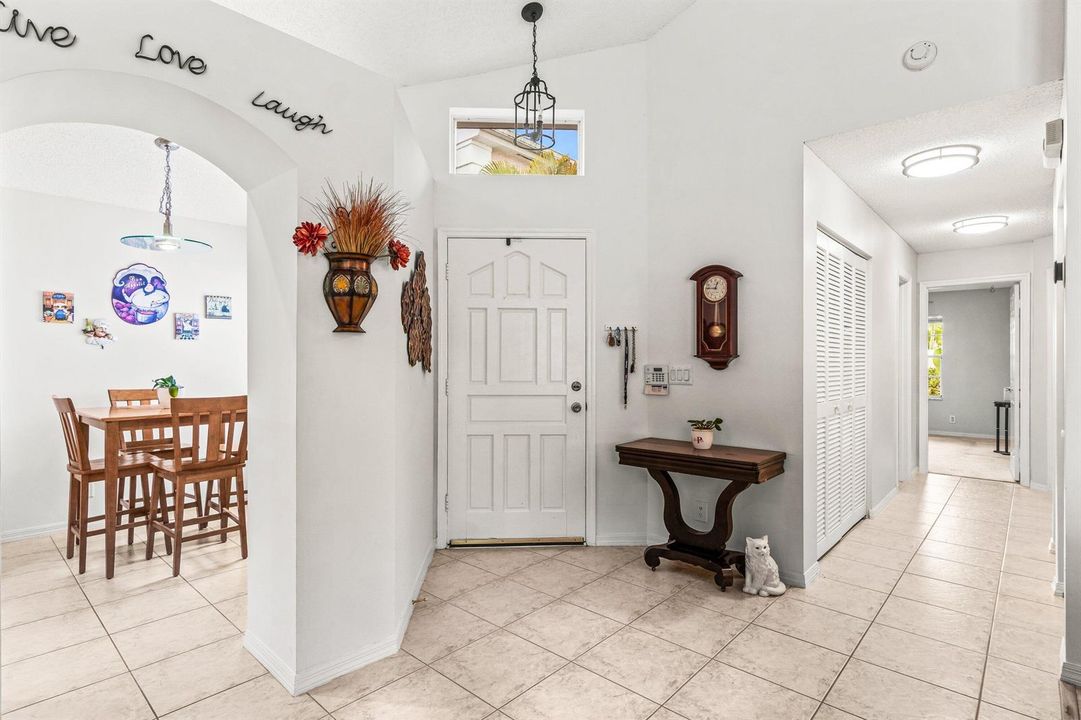 006-25WyndhamLane-PalmBeachGardens-FL-33