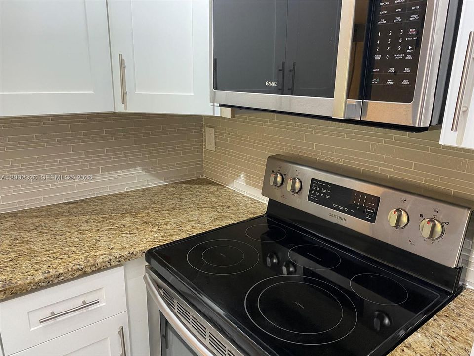 En Renta: $2,475 (2 camas, 2 baños, 943 Pies cuadrados)