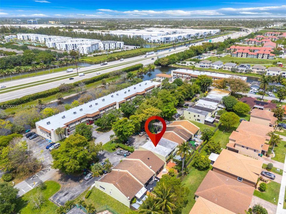 En Venta: $299,989 (3 camas, 2 baños, 1530 Pies cuadrados)