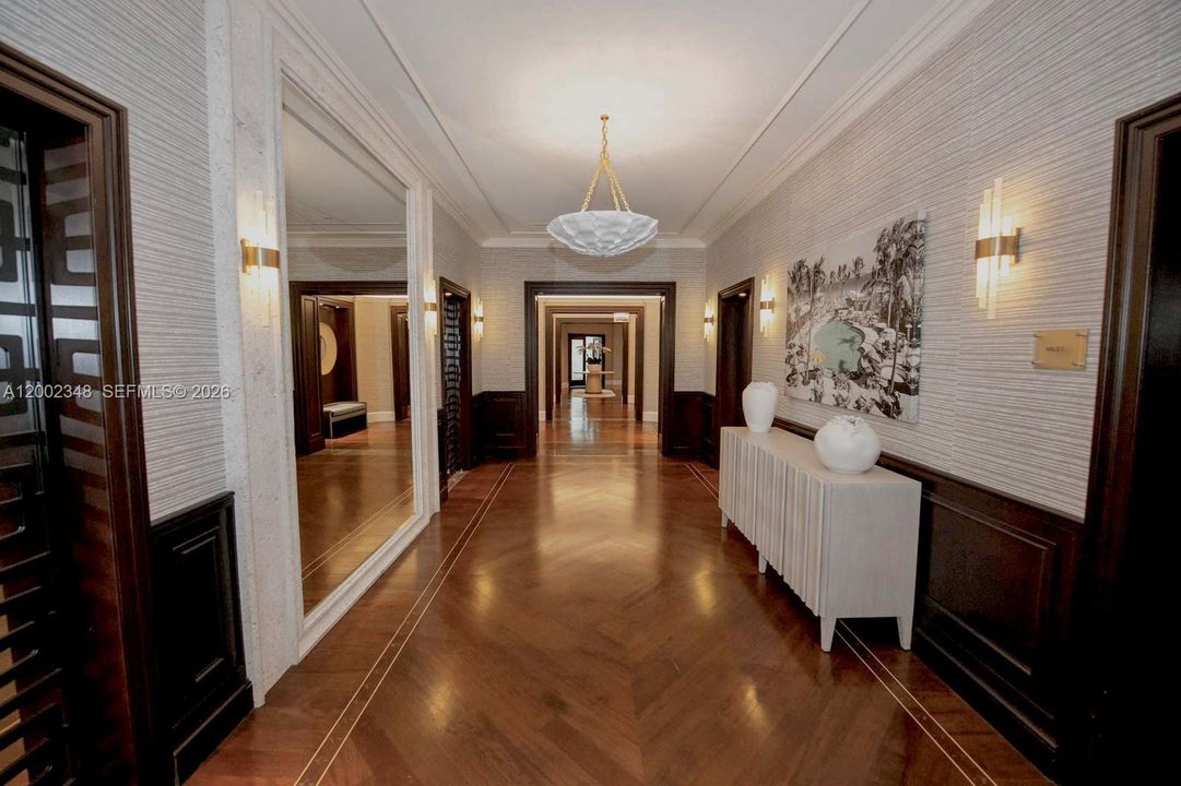 For Rent: $12,500 (2 beds, 3 baths, 2400 Square Feet)
