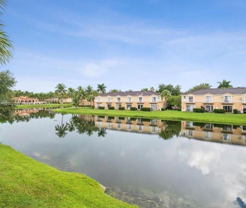 Activo con contrato: $379,900 (3 camas, 2 baños, 0 Pies cuadrados)