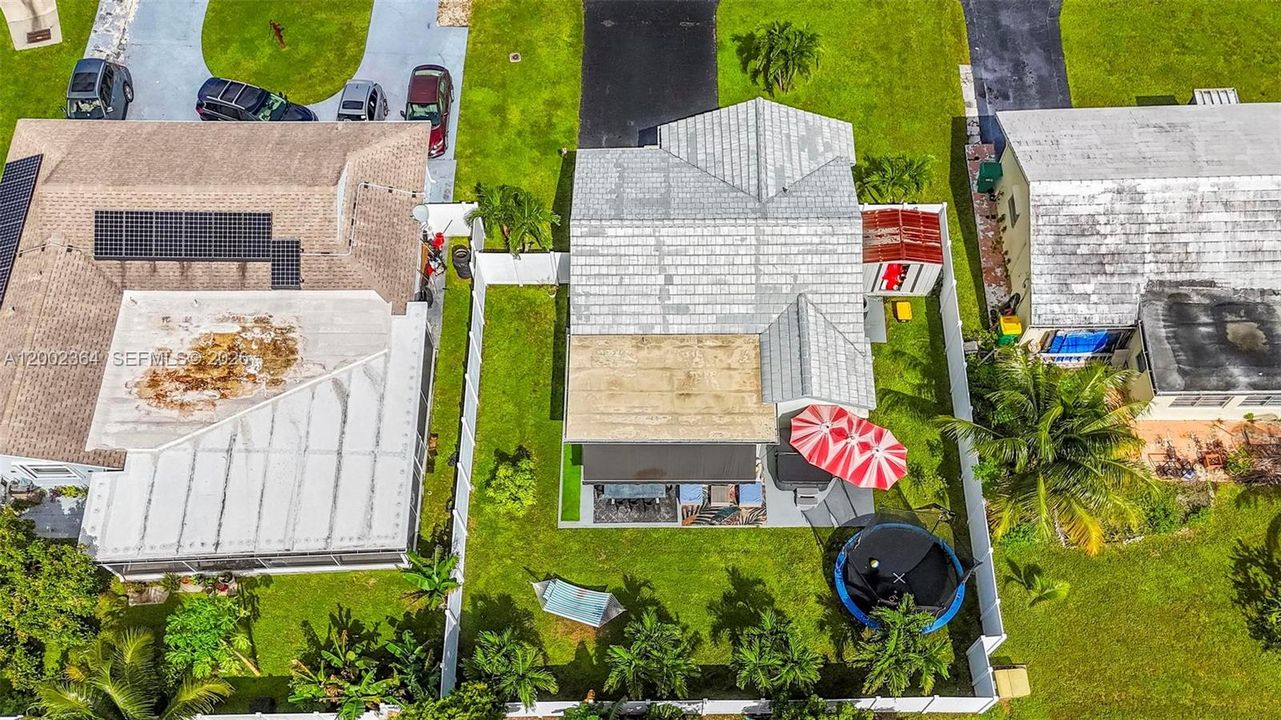 Activo con contrato: $485,000 (3 camas, 2 baños, 1204 Pies cuadrados)