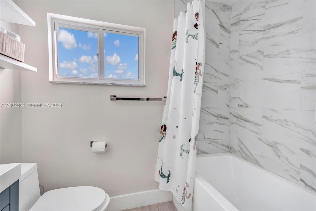 Activo con contrato: $485,000 (3 camas, 2 baños, 1204 Pies cuadrados)