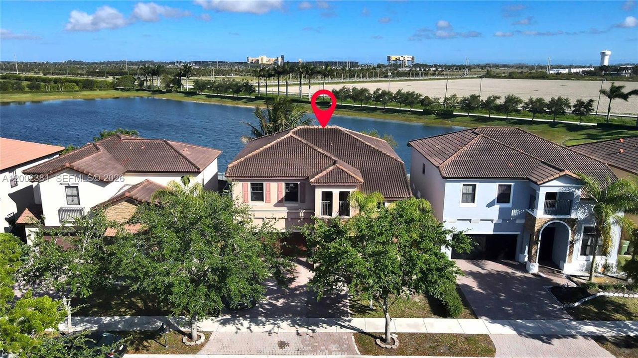 На продажу: $562,999 (5 спален, 3 ванн, 2732 Квадратных фут)