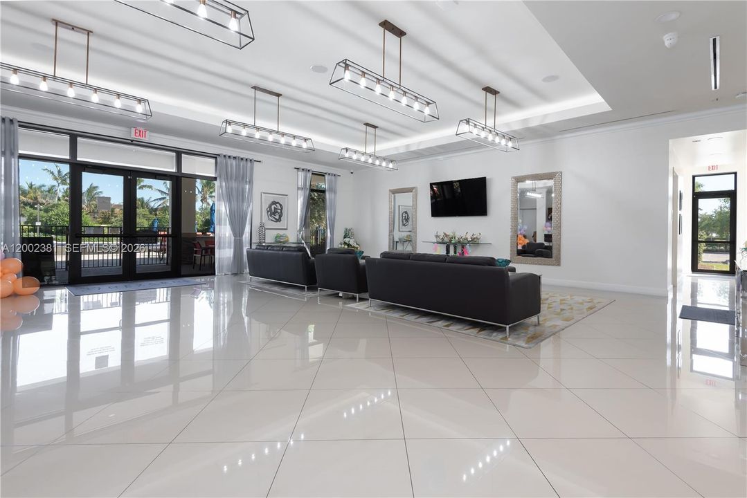 На продажу: $562,999 (5 спален, 3 ванн, 2732 Квадратных фут)