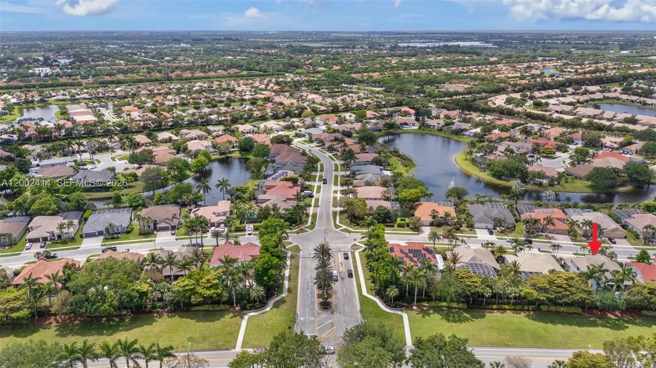 For Sale: $945,000 (5 beds, 4 baths, 3310 Square Feet)