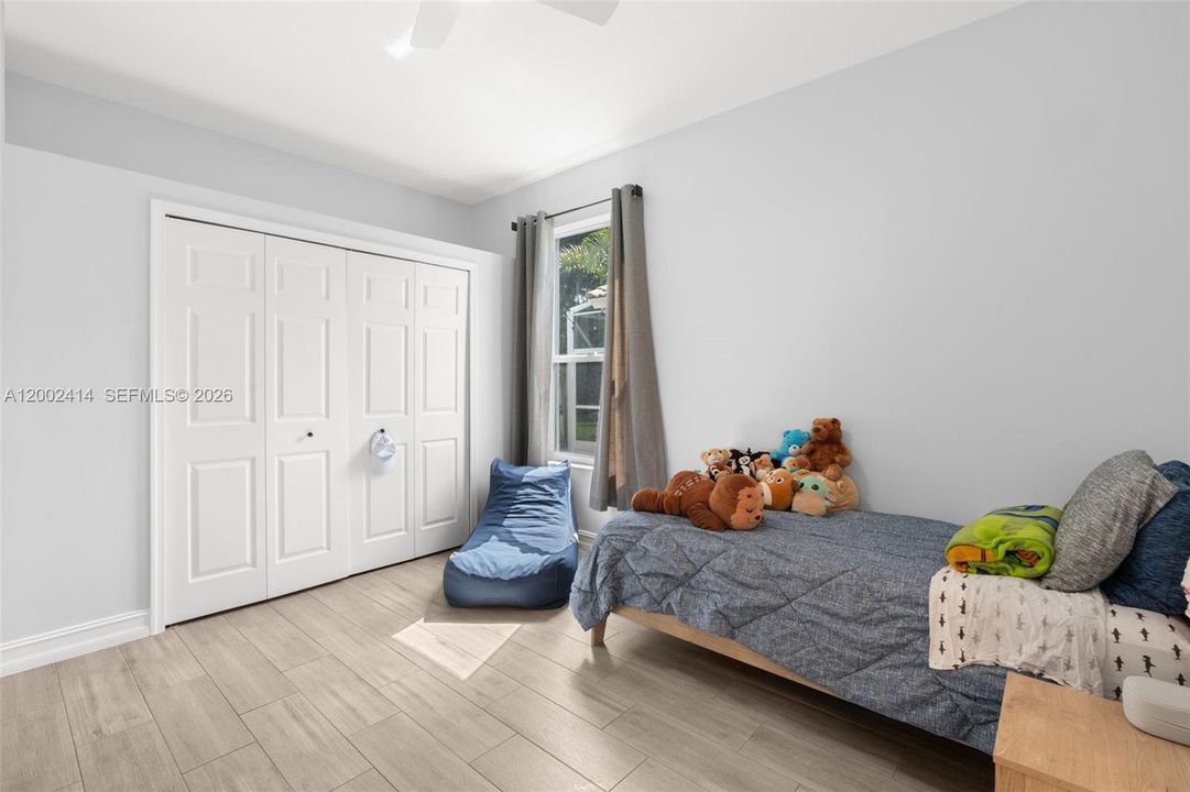 For Sale: $945,000 (5 beds, 4 baths, 3310 Square Feet)
