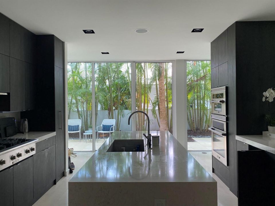 Gourmet Kitchen