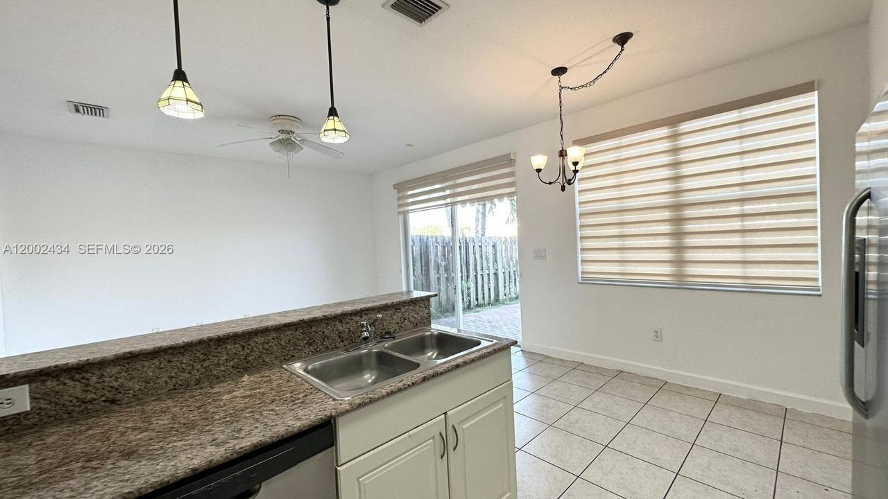 Recently Rented: $3,750 (4 beds, 2 baths, 1894 Square Feet)