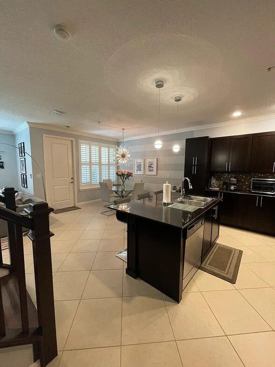 Kitchen Island