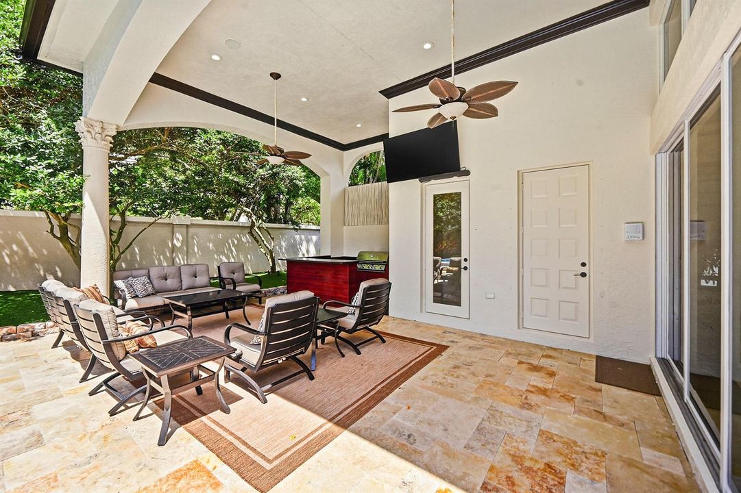 Cabana Bath Full Shower