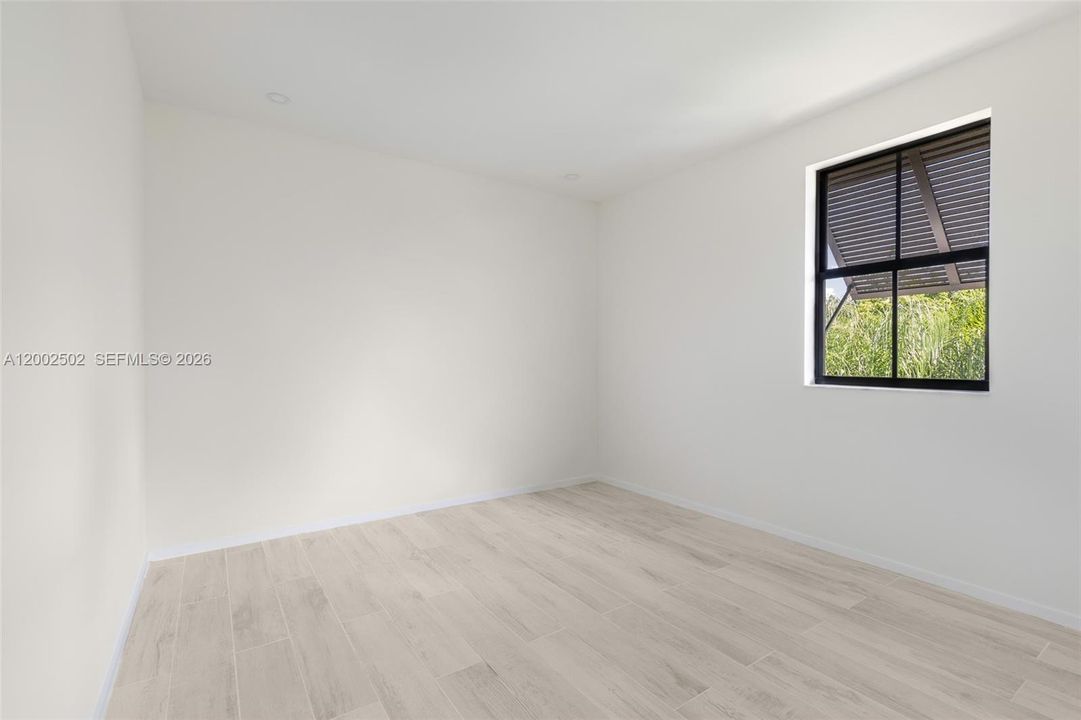 En Renta: $12,000 (4 camas, 3 baños, 2858 Pies cuadrados)