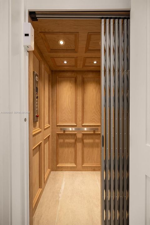 Elevator