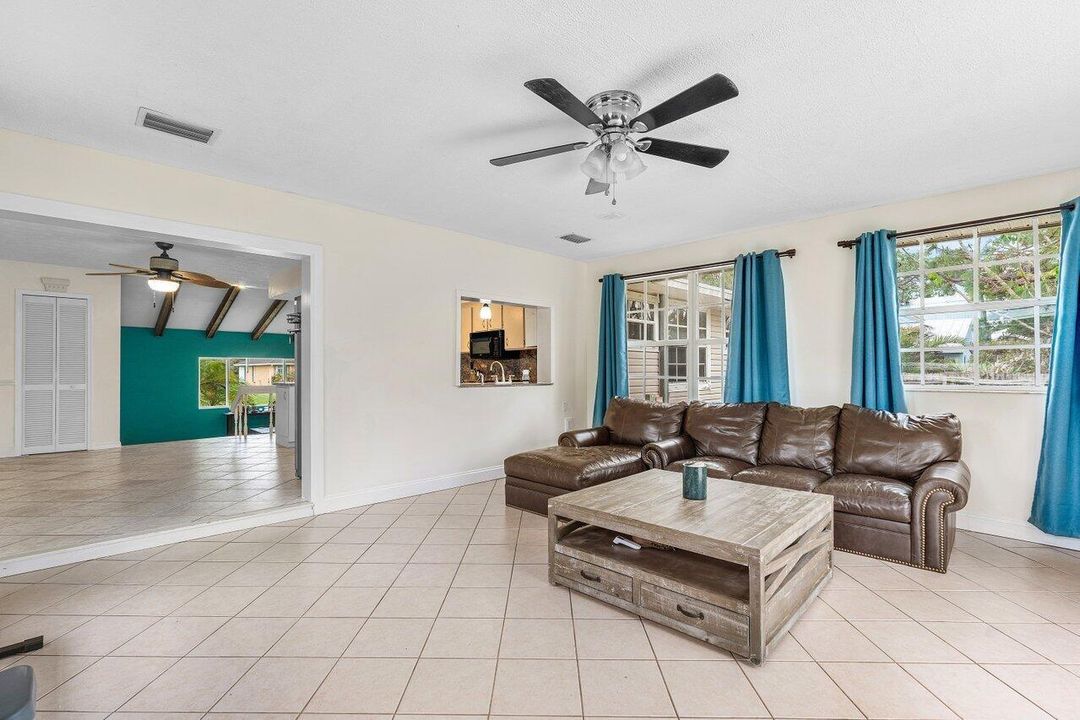014-2599SoutheastGrandDrive-PortStLucie-