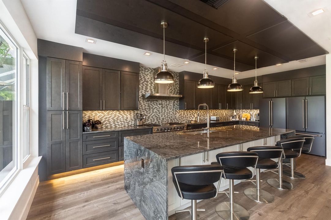 8416 Heritage Club