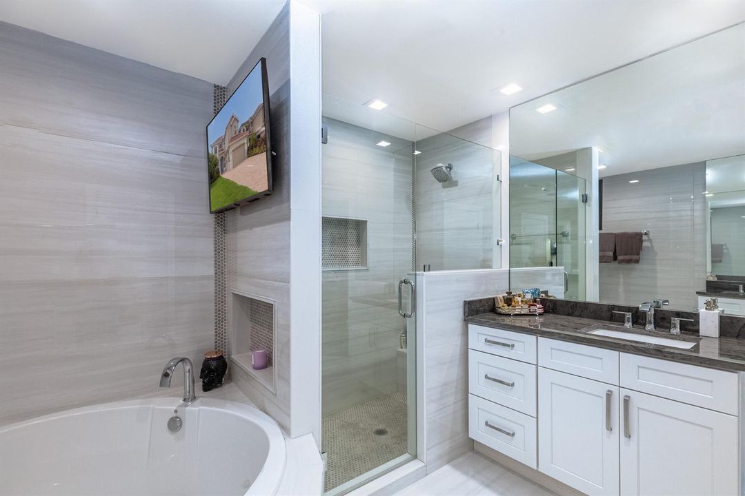 8416 Heritage Club