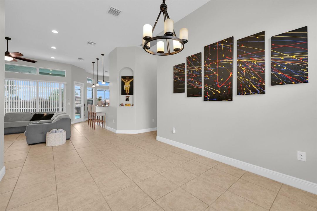 5816 NW Whitecap Road