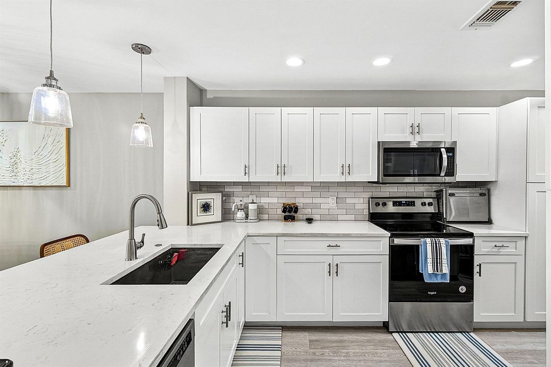 008-35SouthportLane-D-BoyntonBeach-FL-33