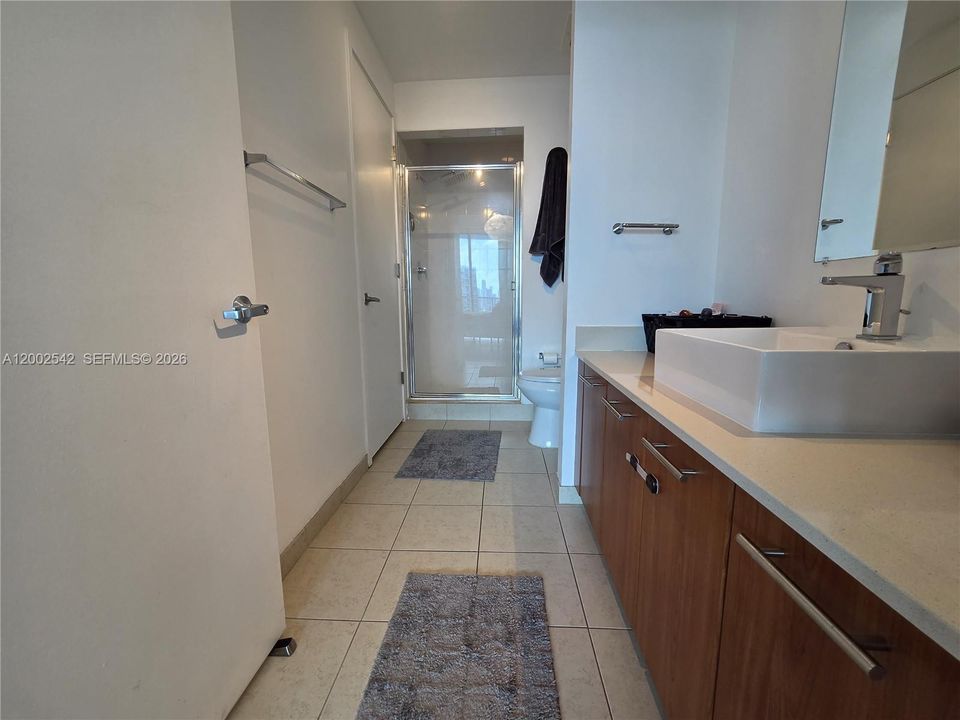 For Sale: $735,000 (2 beds, 2 baths, 1142 Square Feet)