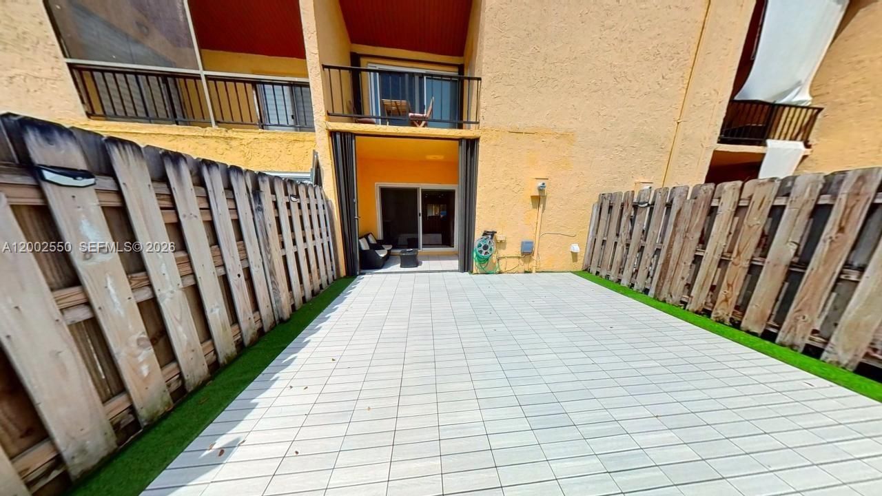 FENCED PATIO