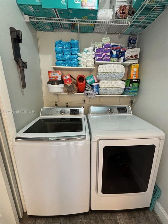 FULL SIZE WASHER AND DRYER