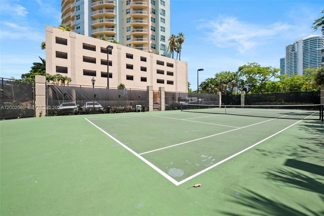 En Venta: $449,500 (1 camas, 1 baños, 850 Pies cuadrados)