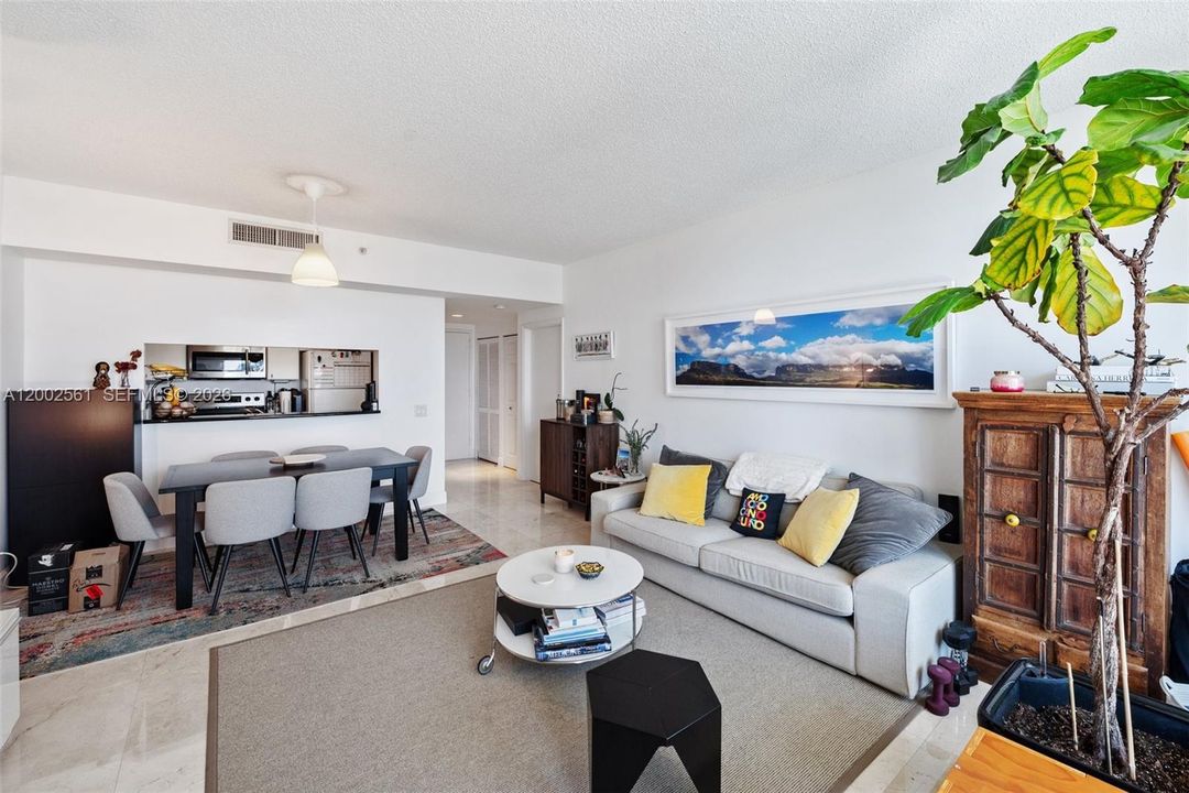 En Venta: $449,500 (1 camas, 1 baños, 850 Pies cuadrados)