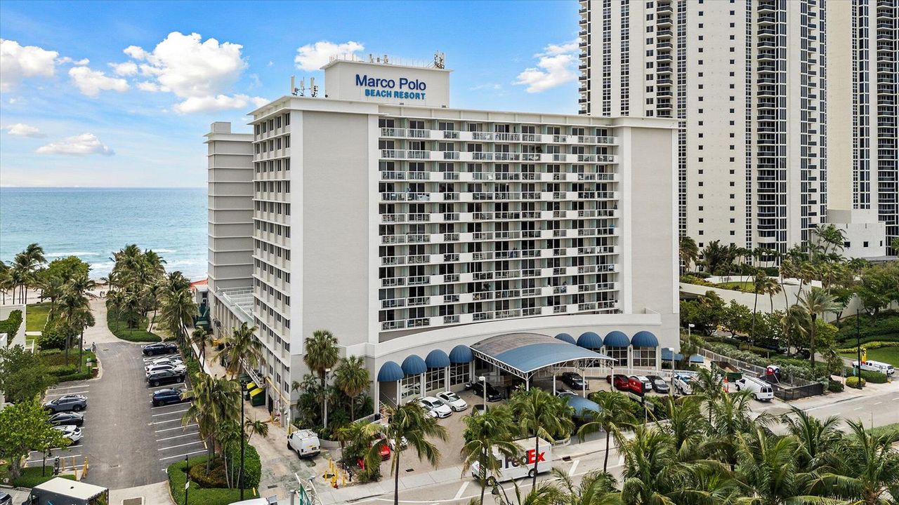 12-19201 Collins Ave #114, Sunny Isles B