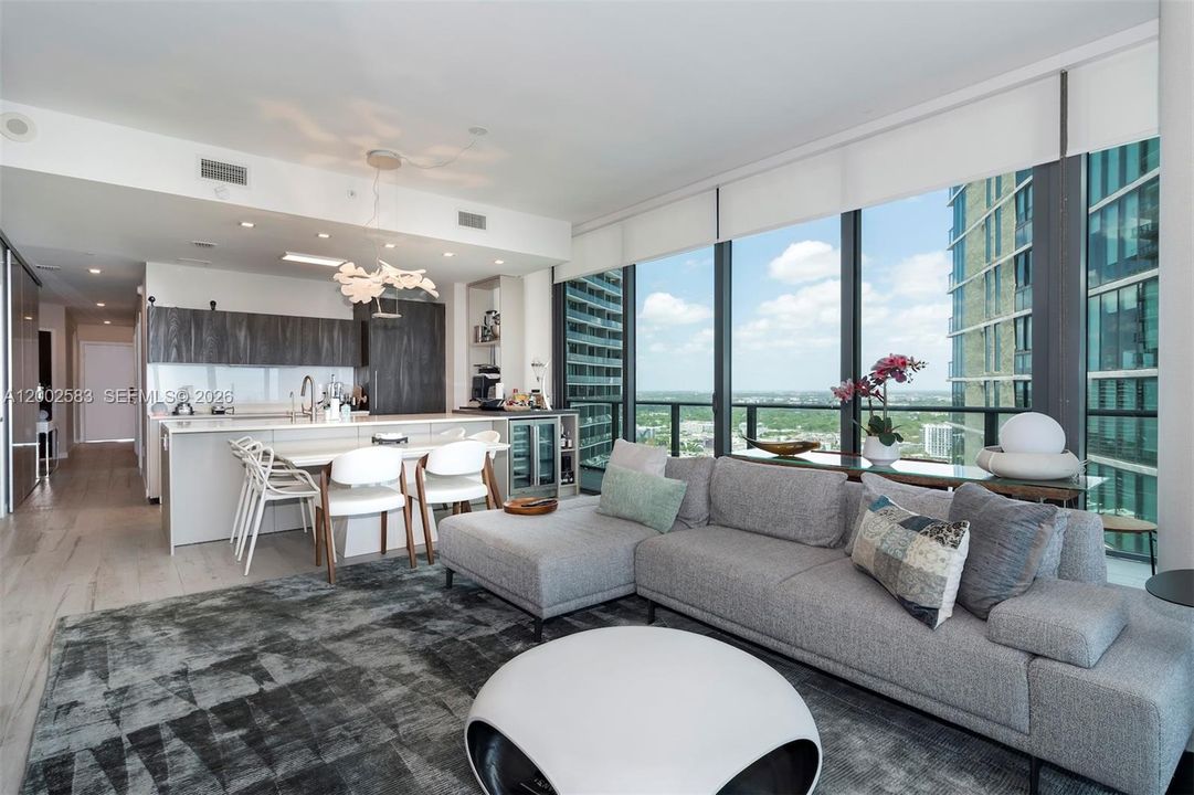 En Venta: $1,395,000 (3 camas, 3 baños, 1649 Pies cuadrados)