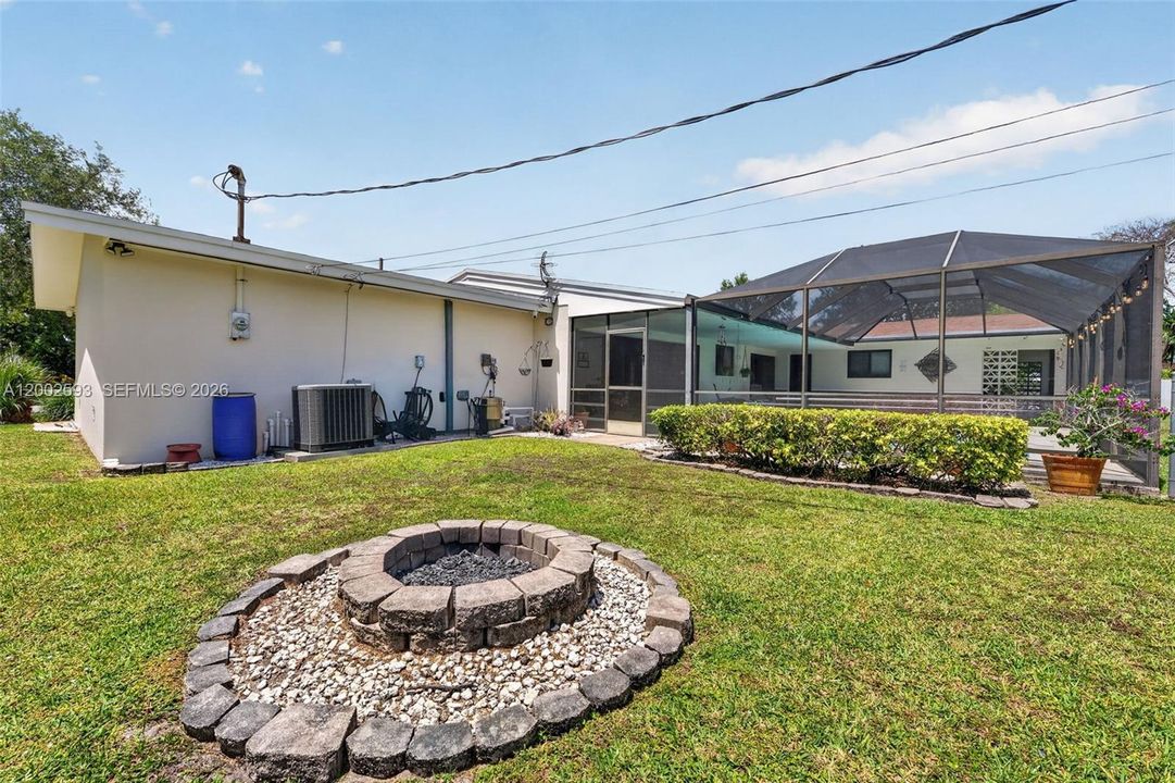 Active With Contract: $1,299,000 (4 beds, 2 baths, 2043 Square Feet)