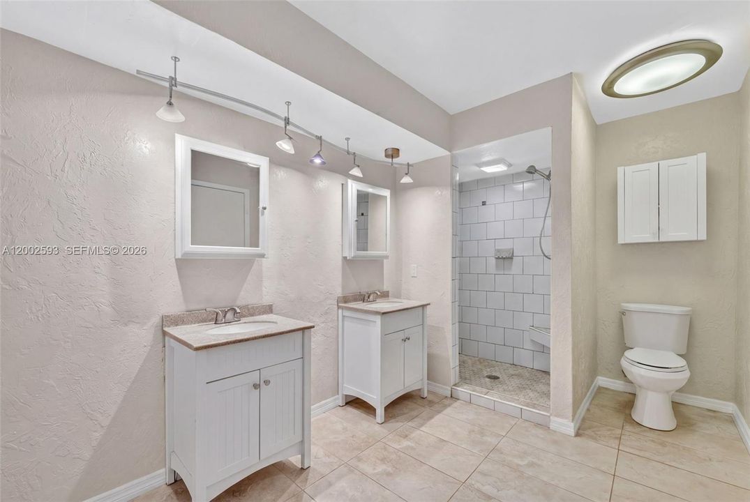 Active With Contract: $1,299,000 (4 beds, 2 baths, 2043 Square Feet)