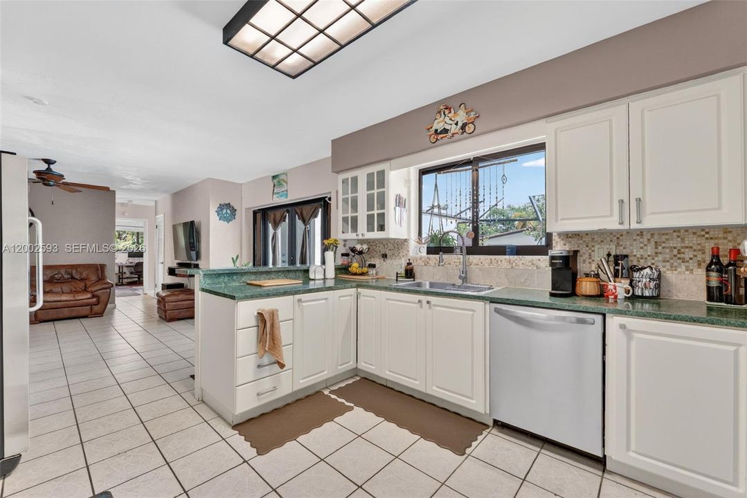 Active With Contract: $1,299,000 (4 beds, 2 baths, 2043 Square Feet)