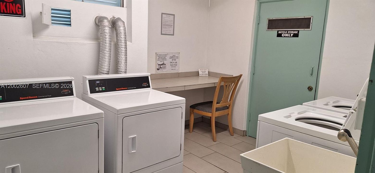 En Venta: $159,900 (1 camas, 1 baños, 730 Pies cuadrados)