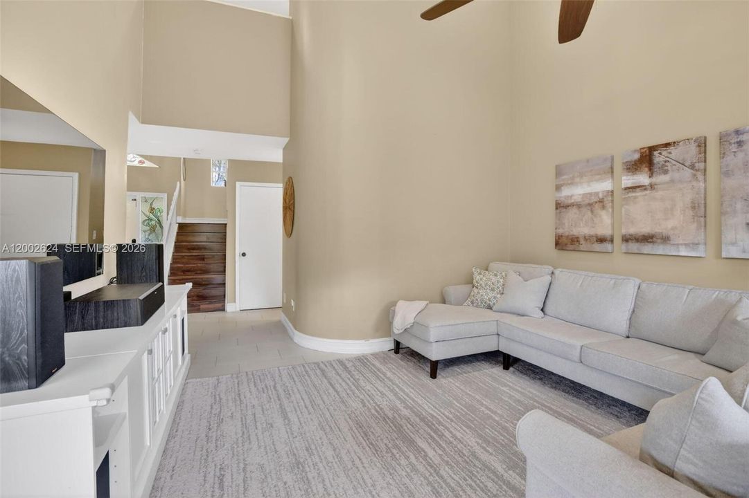 For Sale: $829,000 (3 beds, 2 baths, 2504 Square Feet)