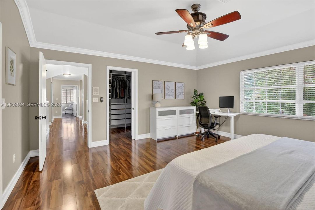 For Sale: $829,000 (3 beds, 2 baths, 2504 Square Feet)