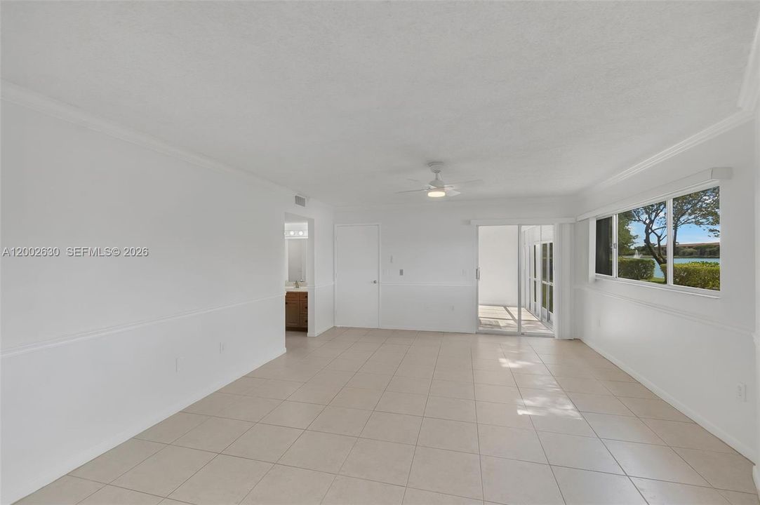 Active With Contract: $1,850 (1 beds, 1 baths, 1223 Square Feet)