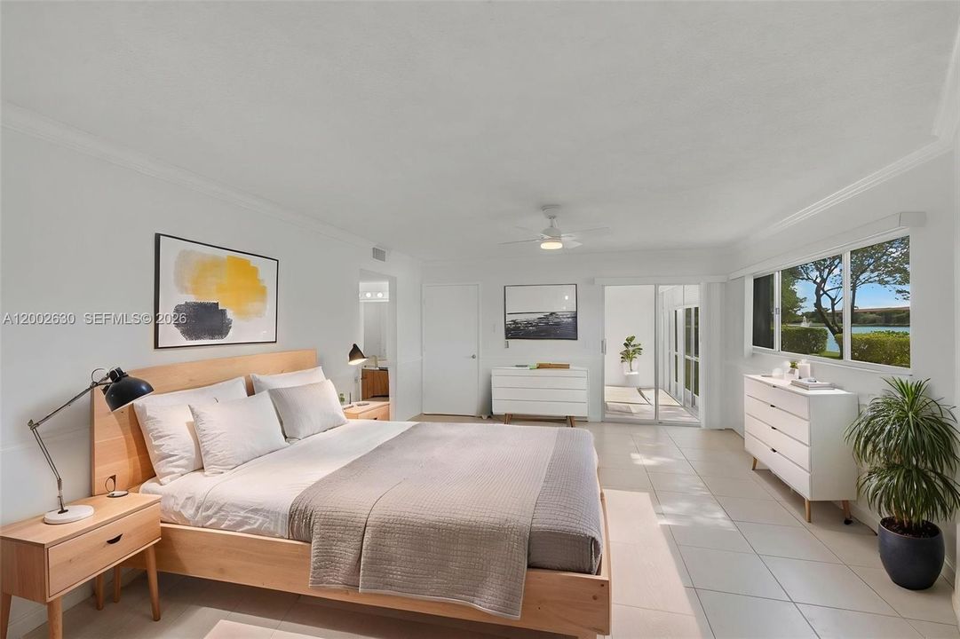 Active With Contract: $1,850 (1 beds, 1 baths, 1223 Square Feet)