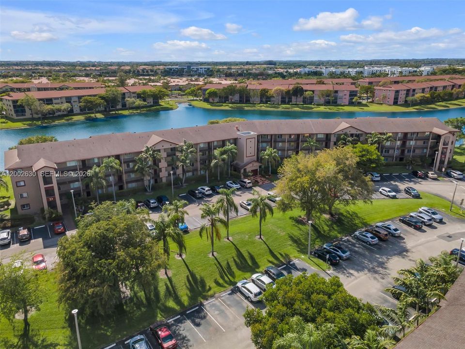 Active With Contract: $1,850 (1 beds, 1 baths, 1223 Square Feet)