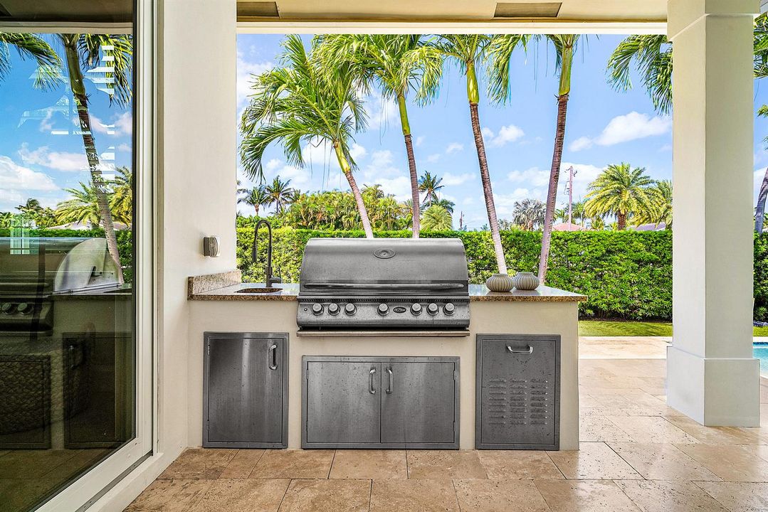 Outdoor KItchen