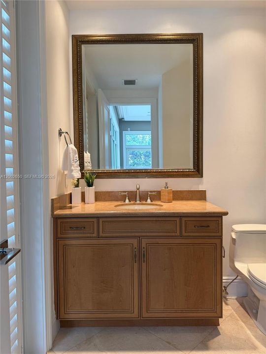 For Sale: $2,850,000 (5 beds, 6 baths, 4292 Square Feet)