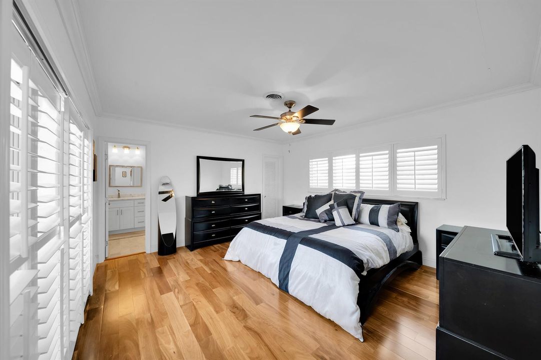 2401 SE 8th Ct Pompano Beach 23