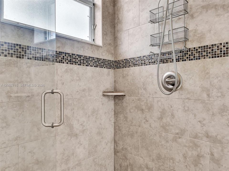 На продажу: $539,000 (4 спален, 2 ванн, 1967 Квадратных фут)