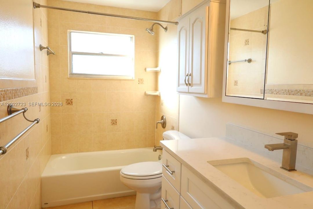 В аренду: $2,350 (3 спален, 2 ванн, 0 Квадратных фут)