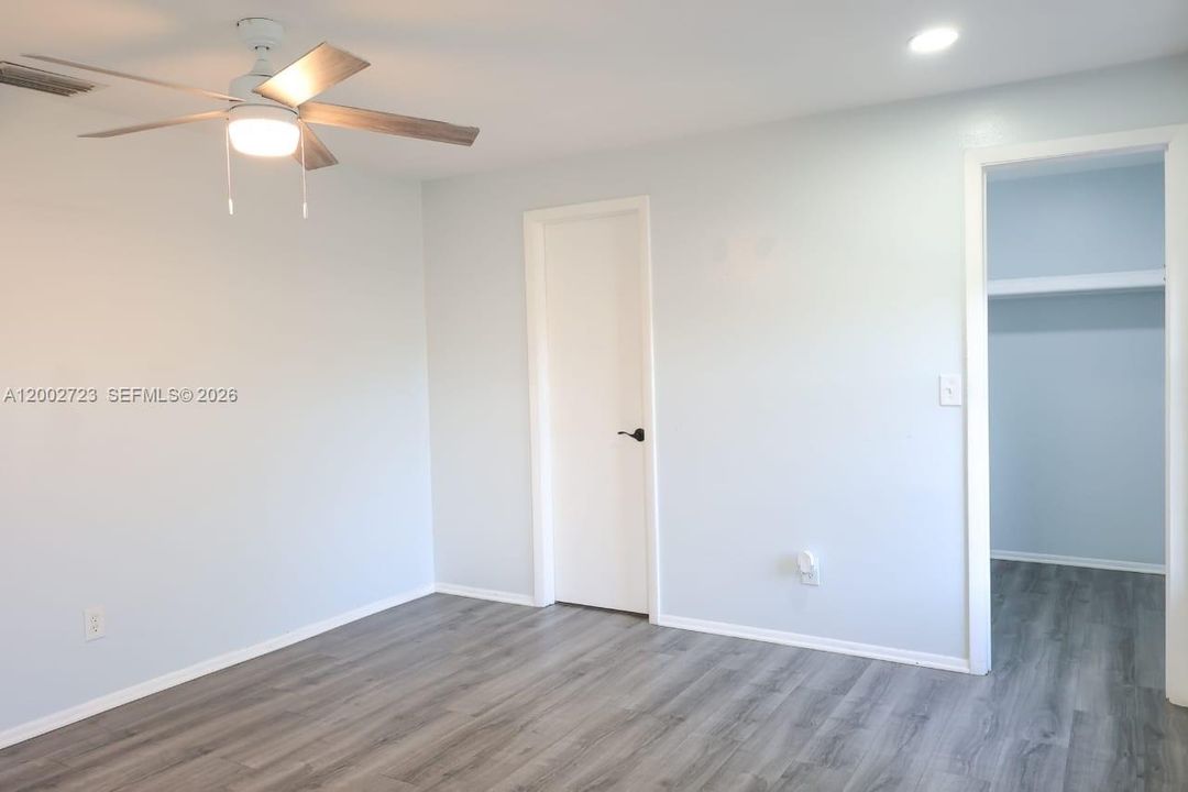 В аренду: $2,350 (3 спален, 2 ванн, 0 Квадратных фут)