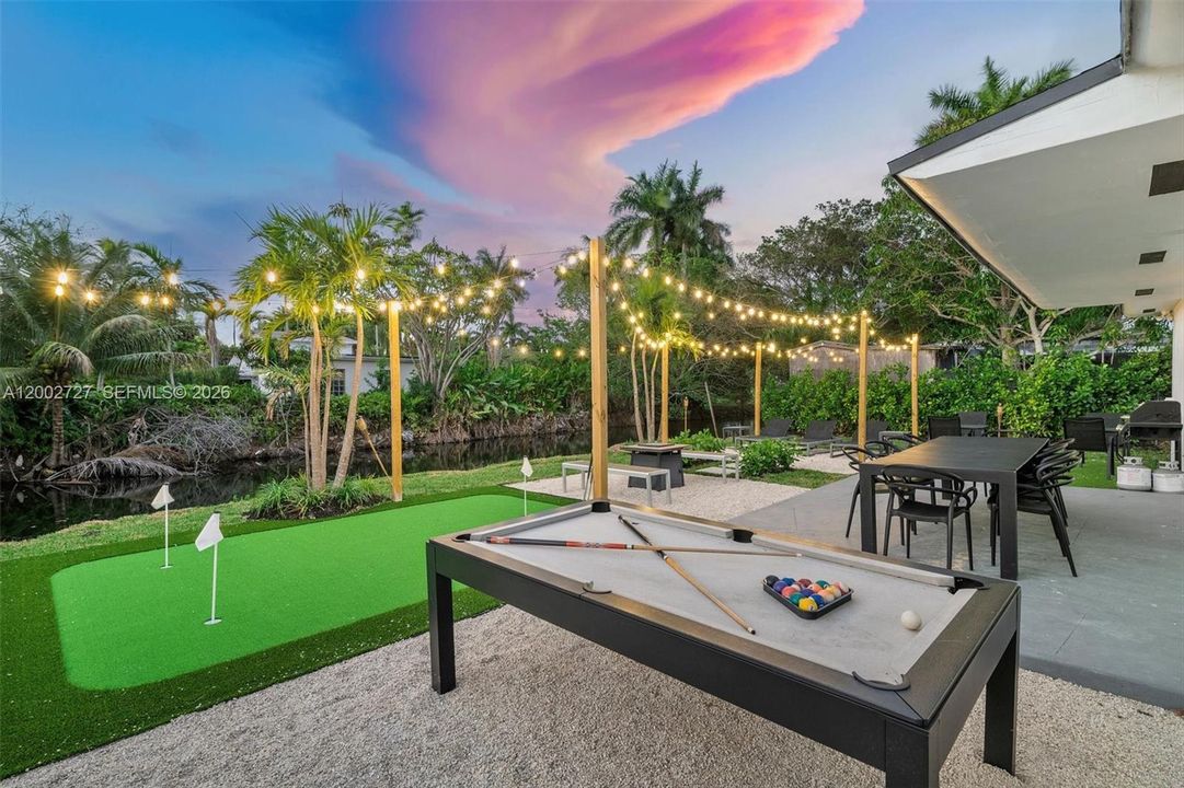 En Venta: $949,999 (6 camas, 3 baños, 1970 Pies cuadrados)