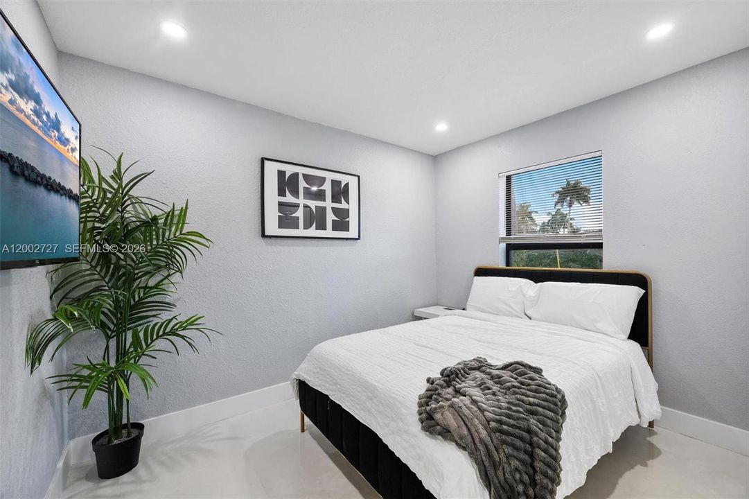 En Venta: $949,999 (6 camas, 3 baños, 1970 Pies cuadrados)