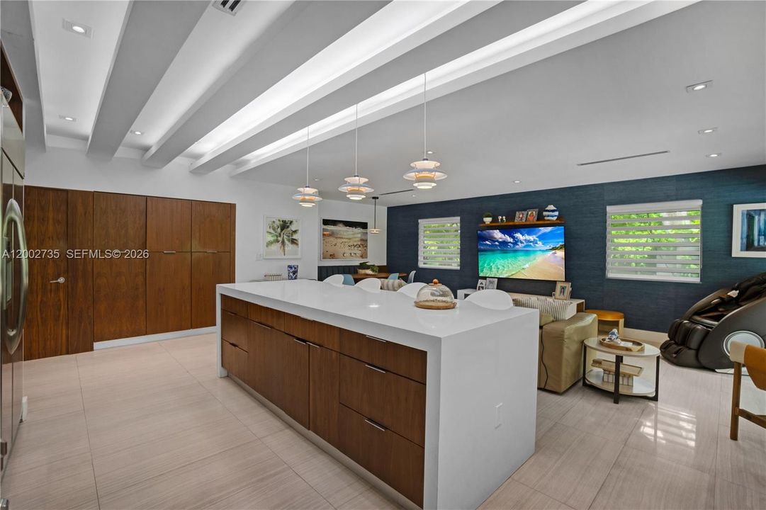 For Sale: $2,650,000 (5 beds, 4 baths, 3271 Square Feet)