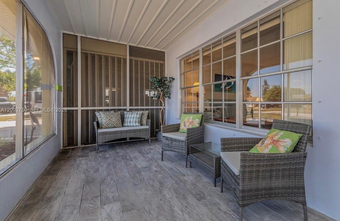 В аренду: $1,850 (3 спален, 2 ванн, 0 Квадратных фут)